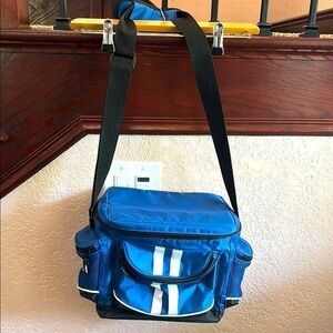 Chill Out American Studios Sporty Blue & White Drink Food Cooler Bag for Games